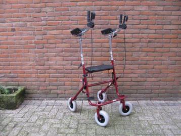 Rollator met onderarmschalen Premis Provo als nieuw beschikbaar voor biedingen