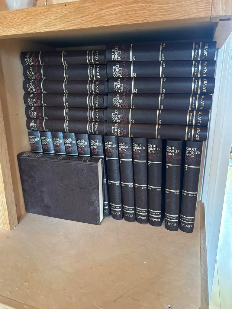 Winkler Prins Encyclopedie - Complete Serie, Boeken, Encyclopedieën, Ophalen, Zo goed als nieuw, Algemeen, Complete serie