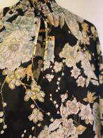 Zwarte Chiffon Blouse met Bloemen - Maat 38, Ophalen of Verzenden, Zo goed als nieuw, Maat 38/40 (M), Zwart