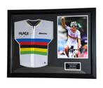 Tadej Pogacar UCI wereldkampioen Gesigneerde Ingelijst Shirt, Sportmemorabilia Netherlands, Overige typen, Nieuw, Sportmemorabilianetherlands25@gmail.com