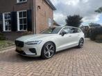 Volvo V60 2.0 T6 Recharge AWD R-Design Leer-Trekhaak, Gebruikt, Euro 6, 4 cilinders, 340 pk