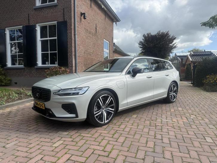 Volvo V60 2.0 T6 Recharge AWD R-Design Leer-Trekhaak, Auto's, Volvo, Bedrijf, Te koop, V60, 4x4, ABS, Achteruitrijcamera, Adaptieve lichten