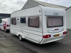 LMC Dominant 475 RD Mover,Voortent,Fietsenrek,in topconditie, Caravans en Kamperen, Caravans, Rondzit, Bedrijf, Schokbreker, Overige typen