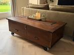 Mooie houten salontafel met veel opbergruimte – op wieltjes, Huis en Inrichting, Tafels | Salontafels, Ophalen, 100 tot 150 cm