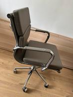 Eames EA217 Softpad Bureaustoel Replica Taupe, Huis en Inrichting, Bureaustoelen, Ophalen, Zo goed als nieuw, Bruin, Bureaustoel