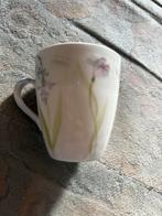 Vintage Kop met Bloemmotief vic’s, Keramiek, Ophalen of Verzenden, Zo goed als nieuw, Overige stijlen