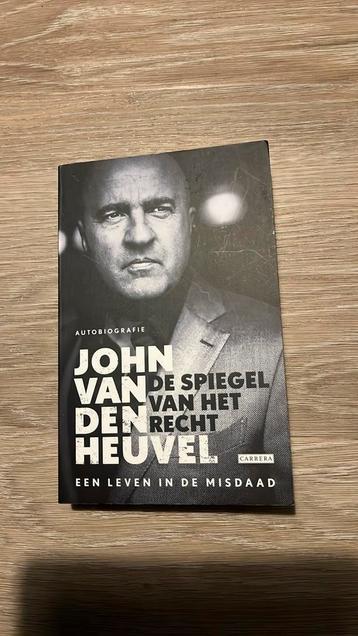 John van den Heuvel - De spiegel van het recht beschikbaar voor biedingen