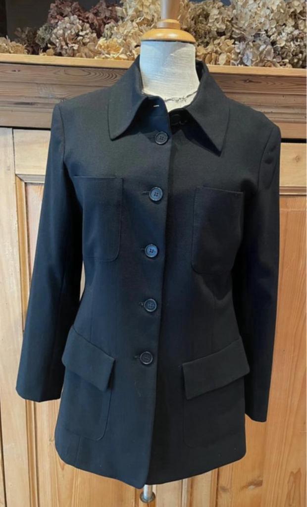 Zwarte wolblend blazer maat 38, Kleding | Dames, Jasjes, Kostuums en Pakken, Zo goed als nieuw, Maat 38/40 (M), Zwart, Ophalen of Verzenden