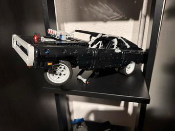Lego Technic Dom's Dodge Charger beschikbaar voor biedingen