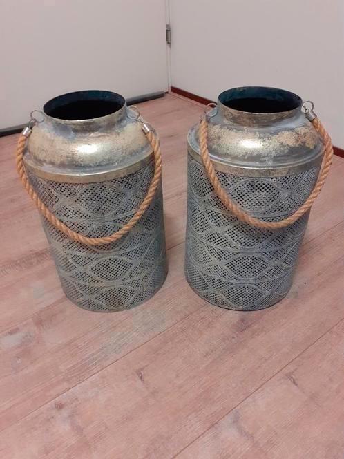 Metalen siervaas ,windlicht, spiegels, wandplankje ,plaid ea, Huis en Inrichting, Woonaccessoires | Vazen, Zo goed als nieuw, Minder dan 50 cm