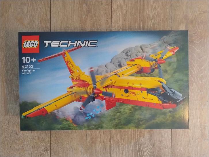 Lego Technic 42152 - Brandweervliegtuig, Kinderen en Baby's, Speelgoed | Duplo en Lego, Nieuw, Lego, Complete set, Ophalen of Verzenden