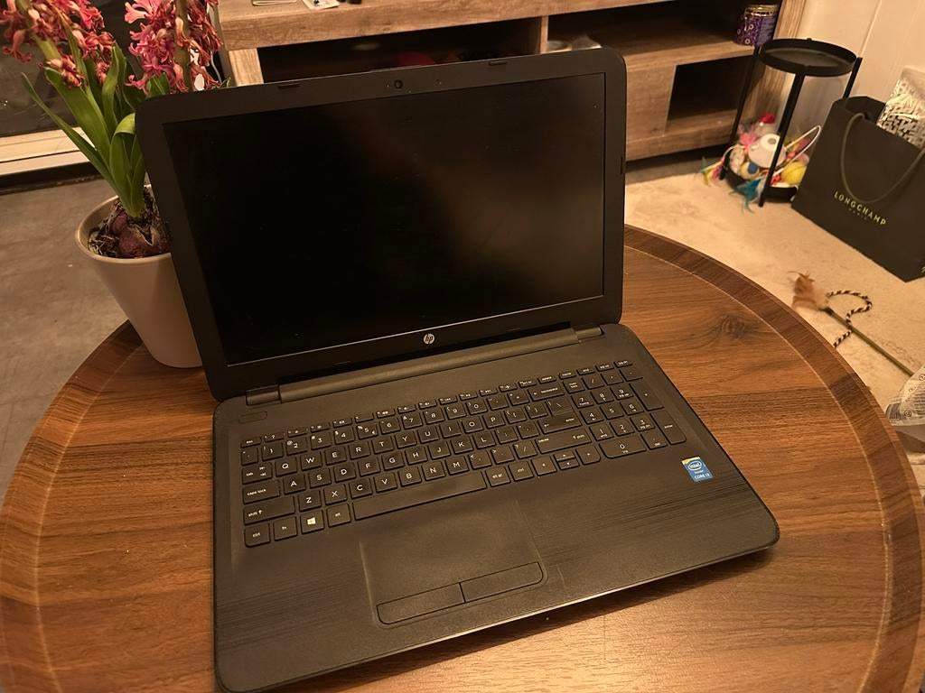 HP Laptop - Intel Core i3 - Voor onderdelen, Gebruikt, 8 GB, Ophalen of Verzenden, Onbekend