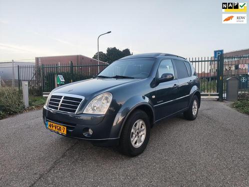 SsangYong Rexton RX 270 Xdi 4WD High Roof Clima! Nap!, Auto's, Bestelauto's, Bedrijf, Te koop, 4x4, ABS, Airbags, Airconditioning