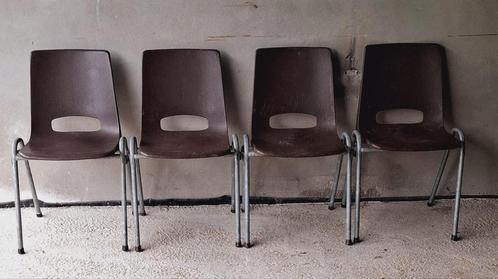 65 x Kunststof kuipstoelen kantine stoelen horeca bistro, Huis en Inrichting, Stoelen, Zo goed als nieuw, Vijf, Zes of meer stoelen