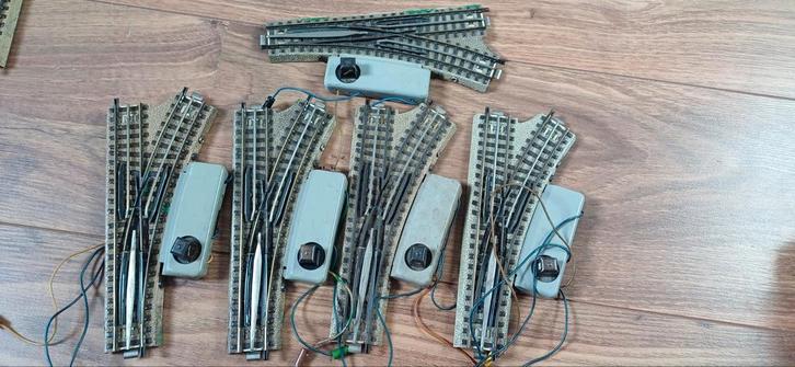 Marklin Vintage M-Rail  Elektrische Rechts, Hobby en Vrije tijd, Modeltreinen | H0, Gebruikt, Rails, Wisselstroom, Märklin, Ophalen of Verzenden