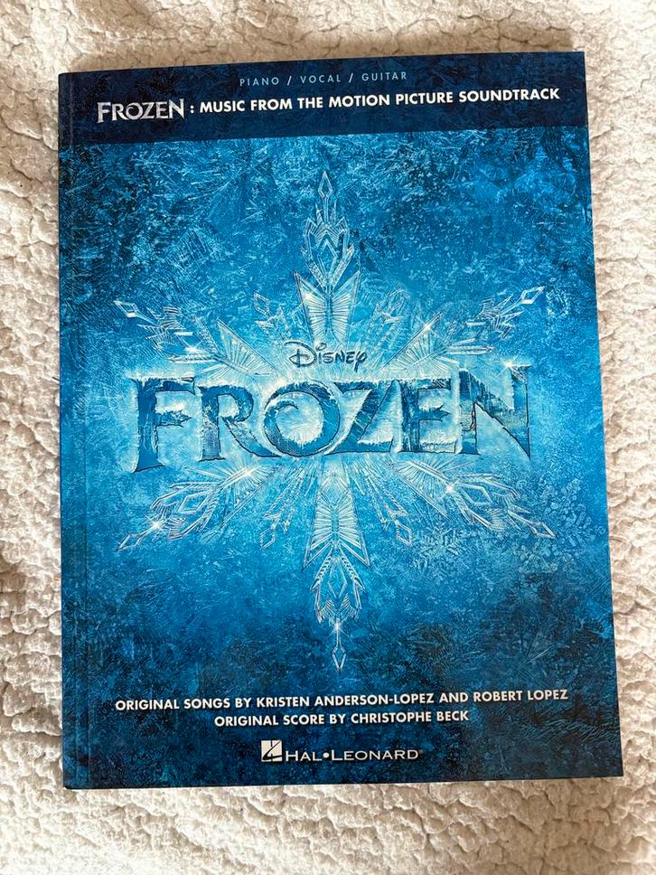 Frozen Muziekboek - Piano, Zang, Gitaar, Muziek en Instrumenten, Bladmuziek, Zo goed als nieuw, Artiest of Componist, Filmmuziek en Soundtracks