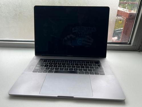 MacBook Pro 15-inch, 2018, Computers en Software, Apple Macbooks, Gebruikt, MacBook Pro, 15 inch, 2 tot 3 Ghz, 256 GB, 16 GB, Qwerty