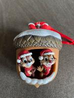 Disney kerst ornament Chip ‘n Dale. Knabbel en Babbel noot, Ophalen of Verzenden, Overige figuren, Zo goed als nieuw, Beeldje of Figuurtje
