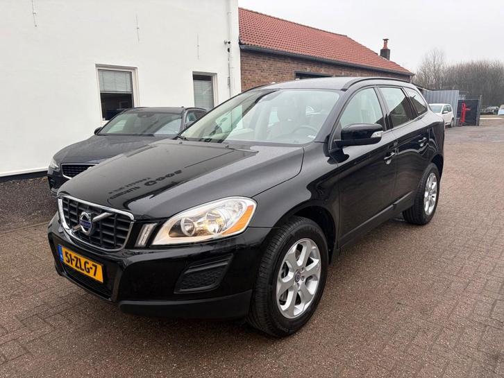 Volvo XC60 T5 Momentum, Auto's, Volvo, Bedrijf, XC60, ABS, Airbags, Bluetooth, Boordcomputer, Centrale vergrendeling, Climate control