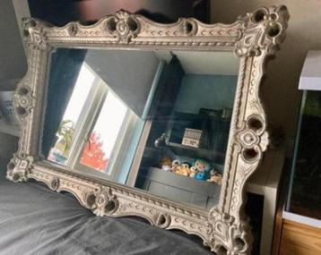 Grote brocante barok spiegel zilverkleurig : 100 bij 69 beschikbaar voor biedingen