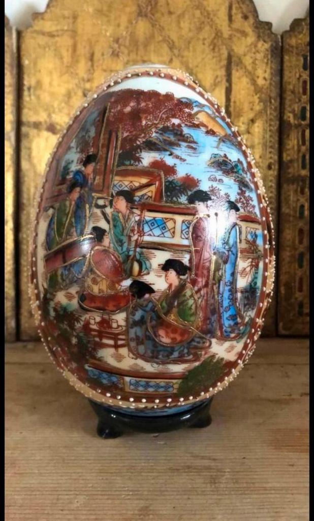 Satsuma groot ei met geisha's (gereserveerd), Antiek en Kunst, Antiek | Keramiek en Aardewerk, Ophalen of Verzenden