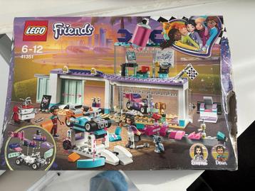Lego Friends 41351 Creative Tuning Shop beschikbaar voor biedingen