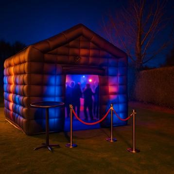 Verhuur opblaasbare feesttent, nightclub. Bezorging in heel  beschikbaar voor biedingen
