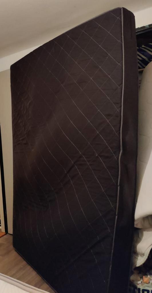 Netjes matras 140x200, Huis en Inrichting, Slaapkamer | Matrassen en Bedbodems, Gebruikt, Matras, 140 cm, 200 cm, Tweepersoons