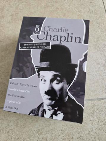 Charlie Chaplin DVD Boxset - 5 Films beschikbaar voor biedingen