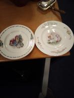 2 bordjes Peter Rabbit, Ophalen of Verzenden