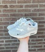 Nike Air Max 1 Premium Pure Platinum miniswoosh, Kleding | Heren, Schoenen, Ophalen of Verzenden, Zo goed als nieuw, Wit, Sneakers of Gympen