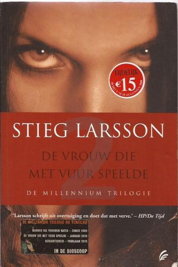 Stieg Larsson De vrouw die met vuur speelde beschikbaar voor biedingen
