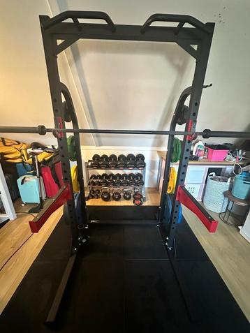 Half rack Pivot inclusief bankjes  beschikbaar voor biedingen