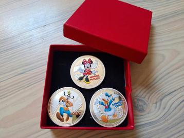 3 prachtige Disney collector munten in box  beschikbaar voor biedingen