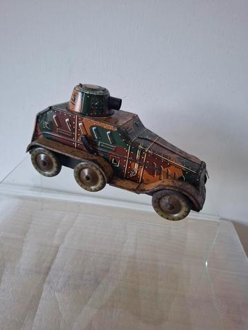 Jaren 40 Arnold572 Camouflage Panzerspahwagen zie de foto's  beschikbaar voor biedingen