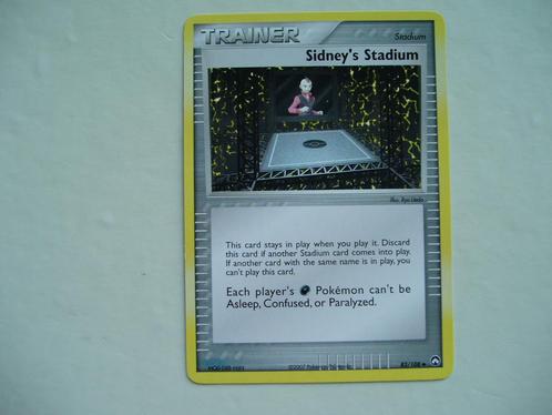278. Trainerkaart, Sidney's Stadium., Hobby en Vrije tijd, Verzamelkaartspellen | Pokémon, Nieuw, Losse kaart, Foil, Verzenden