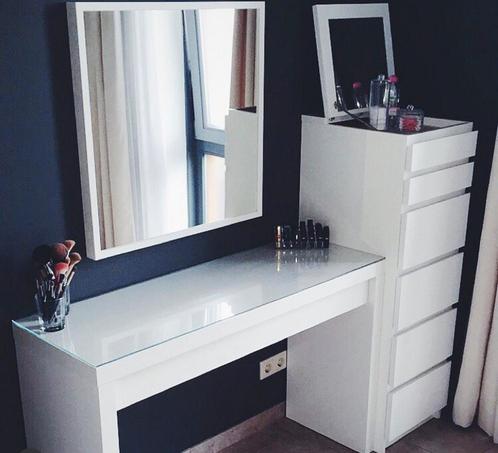 MALM make-up tafel incl spiegel en glasplaat, Huis en Inrichting, Tafels | Kaptafels, Gebruikt, Minder dan 100 cm, 50 tot 100 cm