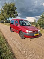 Citroën Berlingo 1.6 I 16V Multispace 2001 Rood, Auto's, Citroën, Voorwielaandrijving, 4 cilinders, 1137 kg, Berlingo