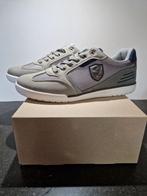 Stone V Sneakers voor Heren - Grijs en Blauw, Overige kleuren, Nieuw, Stone v, Ophalen of Verzenden