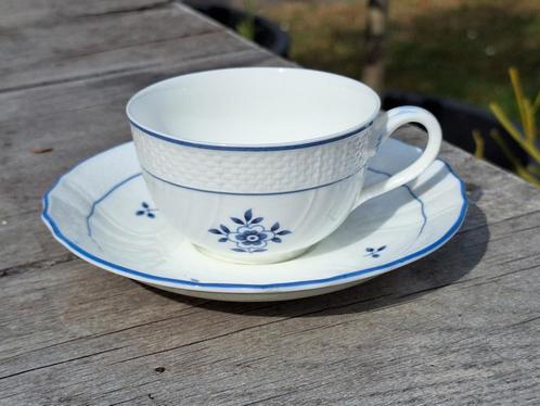Villeroy & Boch Heinrich Coburg Kop en Schotel, Antiek en Kunst, Antiek | Servies los, Ophalen of Verzenden