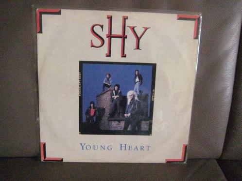 Shy – Young Heart, Cd's en Dvd's, Vinyl | Hardrock en Metal, Zo goed als nieuw, Ophalen of Verzenden