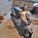 Tekoop mooie Sym mio sport snor (blauw kenteken), Fietsen en Brommers, Snorfietsen en Snorscooters, Ophalen, SYM, Zo goed als nieuw