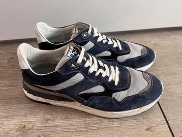 Floris van Bommel sneakers maat 8 / 42 beschikbaar voor biedingen