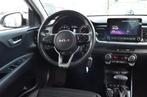 Kia Stonic 1.0 T-GDi MHEV DynamicPlusLine|AUTOMAAT|STUUR & S, Auto's, Kia, Automaat, Gebruikt, Met garantie (alle), Wit