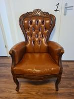 Twee vintage fauteuils – massief hout & leer – karaktervol, Huis en Inrichting, Fauteuils, Ophalen, Gebruikt, Klassiek, Vintage, Barok, Landelijk, Chesterfield