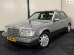 Mercedes-Benz 280 E W124 197PK Sportline AUTOMAAT/AIRCO/DAK/, Auto's, Automaat, Achterwielaandrijving, Gebruikt, Leder