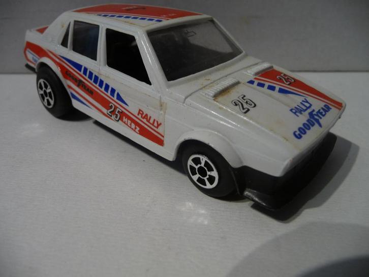 Alfa Romeo Giuletta nr 25 Polistill. 1:40 Verzending kan ook, Hobby en Vrije tijd, Modelauto's | 1:43, Gebruikt, Auto, Overige merken