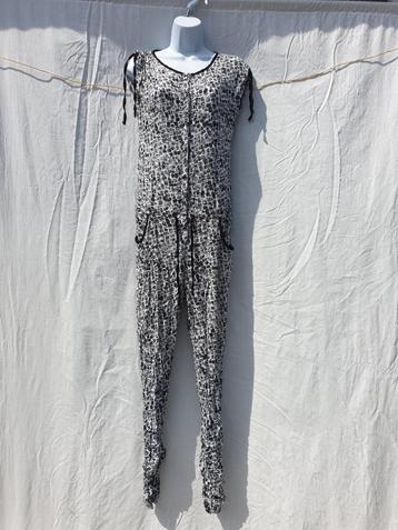 coole jumpsuit. mt S ( 176). Merk June D beschikbaar voor biedingen