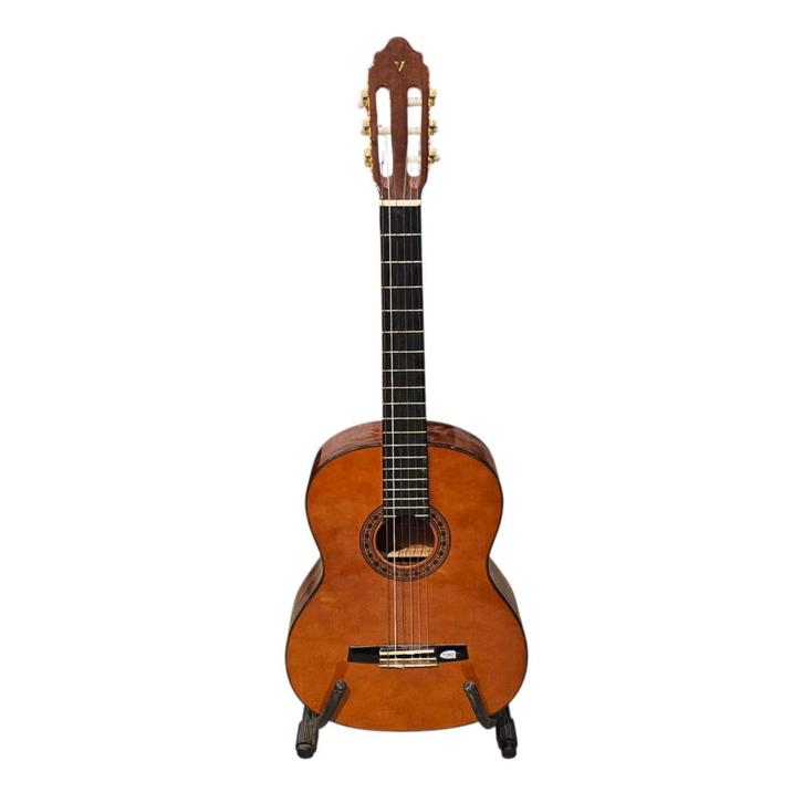 Valencia CG-180 Classic Guitar/Gitaar, Muziek en Instrumenten, Snaarinstrumenten | Gitaren | Akoestisch, Gebruikt