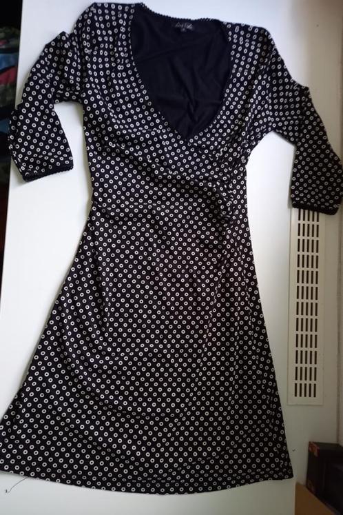 KING LOUIE zwarte jurk met witte rondjes, mt M 38-40, Kleding | Dames, Jurken, Zo goed als nieuw, Maat 38/40 (M), Zwart, Verzenden